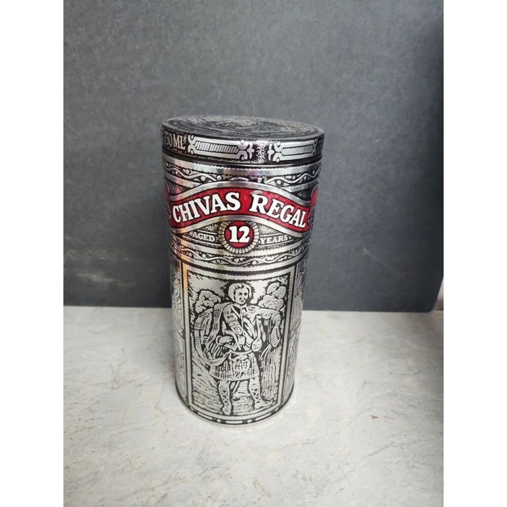 Chivas regal 12yr collectors tin